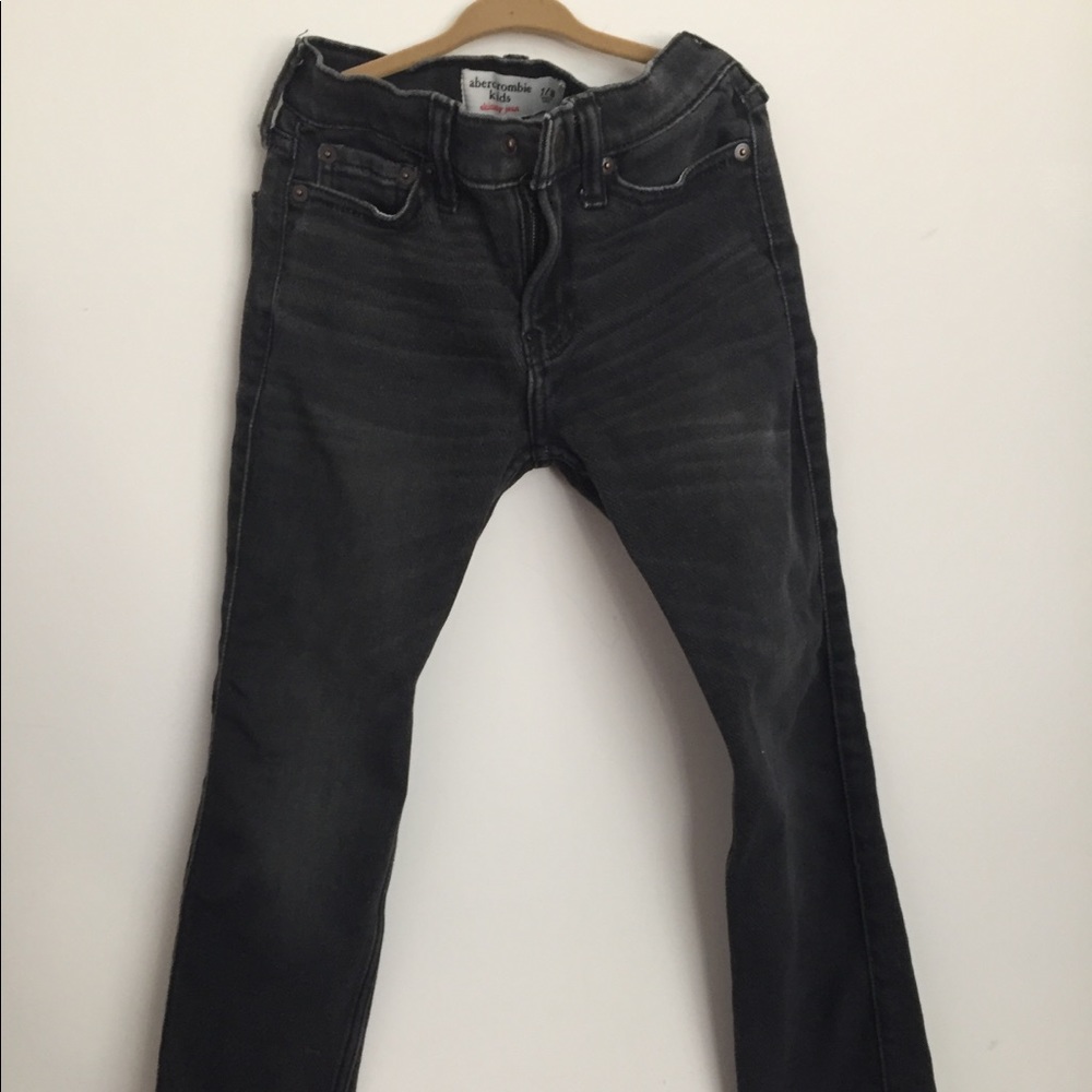 Abercrombie & Fitch grey boy jean